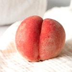 신비복숭아 신선 천도 말랑이 딱딱이복숭아 대극천 납작복숭아 백도 황도 1kg 2kg : 위셀글로벌 주식회사