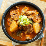 사골육수에 우거지 듬뿍 뼈다귀 해장국 650g 뼈해장국  감자탕 : 직접마켓