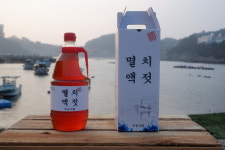 직접잡아 직접담은 미송식품 원액100% 멸치액젓 1.8L(2.3Kg) 남해다름인증 남해군통합브랜드인증업체 : 미송식품