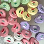 튤립 하트단추/ 손뜨개 카드지갑 가디건 소품에 달기좋은 diy키트 귀여운 꽃단추 부자재 : 뜰안 뜨개공방