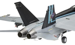 Revell 85-5871 탑건 매버릭의 F/A-18E 슈퍼 호넷 전투기 키트 1 48 스케일 : YUSOMA