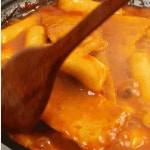 떡볶이 밀키트 중간맛 쌀떡 매콤한 맛있는간식 600g : 럭키투데이365