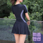 스포티 플레어 원피스 래쉬가드 몸매보정 모노톤 일체형 래시가드 워터파크 수영복 : 위즈맨션
