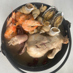 몸보신 최강 명품 해신탕 원기회복 영양가득 풍성한 보양식 생닭 전복 새우 쭈꾸미 칼국수 : 보비안