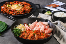 킹콩쭈꾸미 보통 매운 양념 쭈꾸미 볶음 밀키트 500g 캠핑 음식 : 킹콩 쭈꾸미