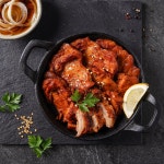 통나무집닭갈비 춘천 숯불 닭갈비 넓적다리 통살 소금맛, 간장맛, 고추장맛 택배 홈파티 캠핑요리 양념 간편 음식 : 통나무집닭갈비