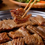 설악푸드 국내산 한돈 유성 왕구이 돼지갈비 양념육1.5kg 캠핑 명절 선물용 : -설악푸드-