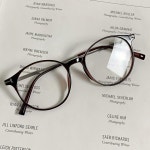 남자 여자 공용 투명그레이 피치브라운 버건디 가벼운 안경테 긱시크 뿔테안경 3color : 투데이클로즈