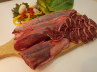 한우 아롱사태 ,한우 꾸리살 포함1kg  육사시미 암소 청정소 : 정육맨Butcher Man