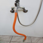수도 연장 호스 회전 다용도실 베란다 세탁실 수도 꼭지 수전 연결 호스 오렌지30cm : 다다상사마켓