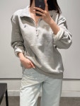 캘빈클라인 24FW 남녀공용 체스트 CK로고 반집업 스웻셔츠 : 비아비아미국