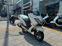 버그만 street 125 ex : 스즈키모토프라자