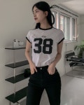 럭키 세미크롭 반팔티 블록코어 배색 스윗 숫자 y2k 중학생옷 키작녀 티셔츠맛집 에이블 : 봉봉맨션