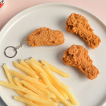 닭다리키링 음식키링 치킨키링 차키홀더링 : 더마켓랩
