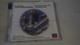 CD/유럽반/Tschaikowsky -  Klavierkonzert Nr. 1, op. 23/Violinkonzert, op. 35 : 케이팝스몰