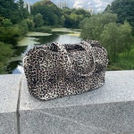 레오파드 사각 숄더백 : 펌킴