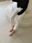 [2color] 사선 절개 스틸레토 언발 슬링백 스트랩 미들힐 펌프스 (5cm) : 여신 달리아