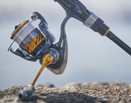 한국다이와 23 레브로스 LT 1000-XH 스피닝릴 민물 바다 낚시릴 한국다이와정공 : 계룡낚시