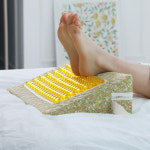 제이메딕스 자세변환용구 JM-10 욕창방지 삼각 쿠션 등받이 다리받침 환자 체위변경 : 메디칼존