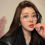 투명뿔테 블루라이트 차단 클리어안경 얼굴형에 맞는 사각 라운드 가벼운 안경테 : 롸잇히어