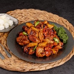 핵이득 마켓 순살 숯불양념치킨 양념치킨 350g 참피디 : 핵이득마켓