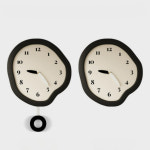 비정형 무소음 벽시계 블랙 모던 거실 인테리어 아날로그 저소음 집들이 선물 벽걸이 시계 : 비아베네또