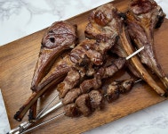 홈파티 캠핑 양갈비 숄더랙 양고기 스테이크 1kg 8대 내외 : 수산 왕국