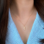 14K 금 깃털 심플 데일리 펜던트 목걸이 : 쥬모네