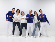 [대구] 가족사진 잘찍는 전문스튜디오 의상무료대여 헤어&메이크업 무료제공 : 포토로그인스튜디오