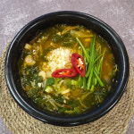 푸짐한 국내산 식재료 미꾸라지 100% 수작업 영양만점 보양식 경상도식 추어탕 2팩 : 씩씩한 마켓