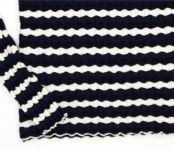 무니그래비 스트라이프 웨이브 니트 여성용 : 무니그래비