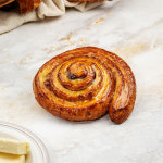 시나몬 퀸아망 롤 냉동 생지 90g 20개입 카페 디저트 납품 : 오픈바이저