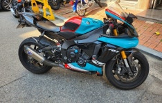 [중고위탁] 야마하 r1 18년식 : 중검단