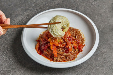유명 맛집 속초 코다리냉면 1팩 + 물냉면 1팩 + 왕만두 1팩 (20알 내외) : 엠디스마켓