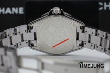 샤넬 J12 크로매틱 남자시계 41mm 티타늄 세라믹 H2964 오토매틱 : 타임정