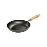 리버 라이트 극 JAPAN 철 프라이팬 26cm 질화철 질화가공 IH 대응 녹이 잘 슬지 않는다 일제 J1226 : Kurus Shop