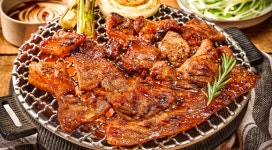 단짠단짠 고기반찬 간편식 캠핑 순살돼지갈비 : 강가네아줌마