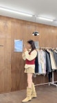 가을 웜 코디 - 베이지 셔츠, 뷔스티에 니트, 3부 슬랙스 팬츠 (세트 가격 x) : 제이모어 jmore