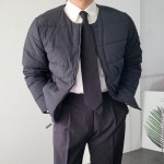 겨울 유넥 캐주얼 경량 패딩 점퍼 자켓 one color four size : 해든미르
