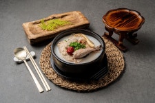 닭 한마리가 부담스럽다면 국내산 영양 닭 반계탕 : 오네푸드