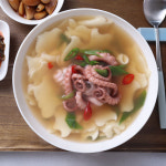 낙지한마리 수제비 1+1 : 먹고 놀자