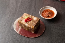 [세트] 유구무언 수제편육 400g + 미니족발 500g 새우젓 포함 (총 2팩) : 유구무언수제편육