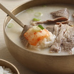 극소수 설렁탕 수제 사골 고기 포함 맛있는 진국 1인분 아이 진한 곰국 가마솥 : 극소수