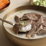 극소수 설렁탕 수제 사골 고기 포함 맛있는 진국 1인분 아이 진한 곰국 가마솥 : 극소수