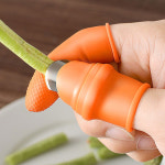 엄지칼 골무 세트 손가락칼 칼날 야채다듬기 채소손질 고추따기 마늘까기 : 패키지디포