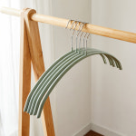 모던하우스 옷자국이 남지않는 라운드옷걸이 5P세트 세이지그린 BT0224018 : 모다 구리남양주 모던하우스