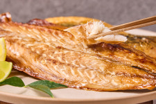 섬마을어부 참숯불에 구운 노르웨이고등어 250g 쫀득한 식감 반건조 고흥 수제 생선구이 : 고흥숯불생선구이섬마을어부