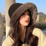 여성 털 모피 모자 겨울 방한 여성용 부드럽고 두꺼운 플러시 버킷 따뜻한 토끼 플랫 방풍 파나마 야외 비니 대형 사이즈 : 지지몽몽
