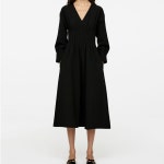 ARKET 아르켓 여성 브이넥 플리트 드레스 원피스 블랙색상 1261009001 : 더케일리글로벌