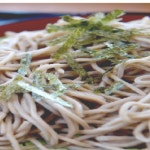 메밀 국수 면 소바 100% 냉 온 비빔 막국수 봉평메밀국수1kg 국산 들기름 라면 소면 : 홈잇템